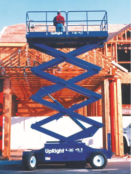 剪叉式高空作業(yè)平臺(tái) 剪叉式高空作業(yè)平臺(tái)